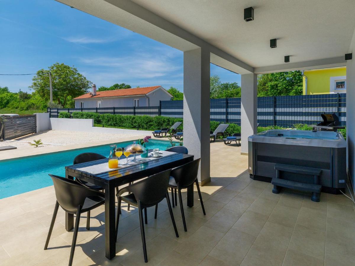 Villa Vine By Interhome Marčana Kültér fotó